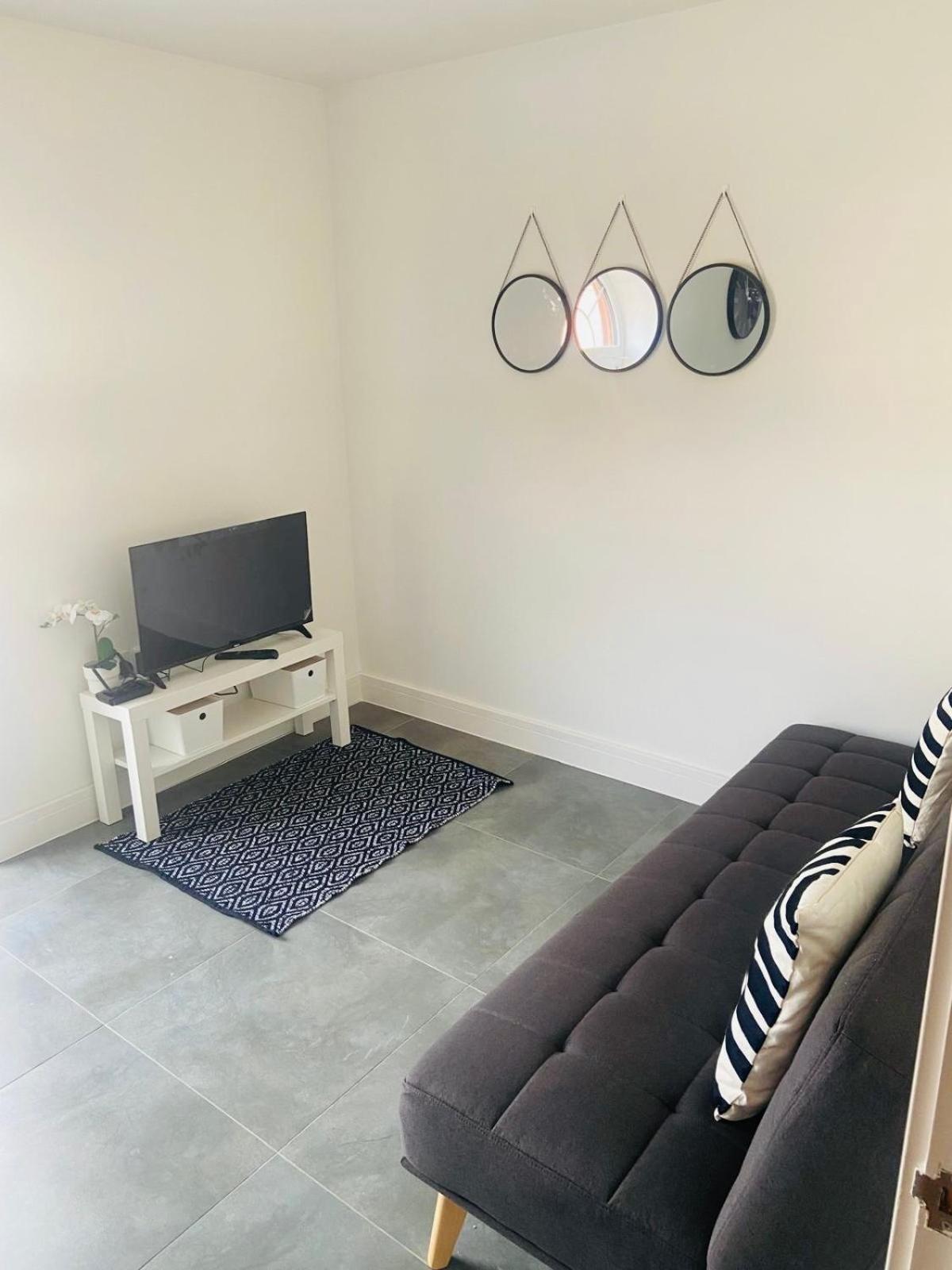 Modern Flat With Free Parking Close To Birmingham Centre Экстерьер фото